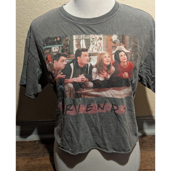 FRIENDS Tops - Friends TV Show Graphic T-Shirt - Size XS - Central Perk Crew!